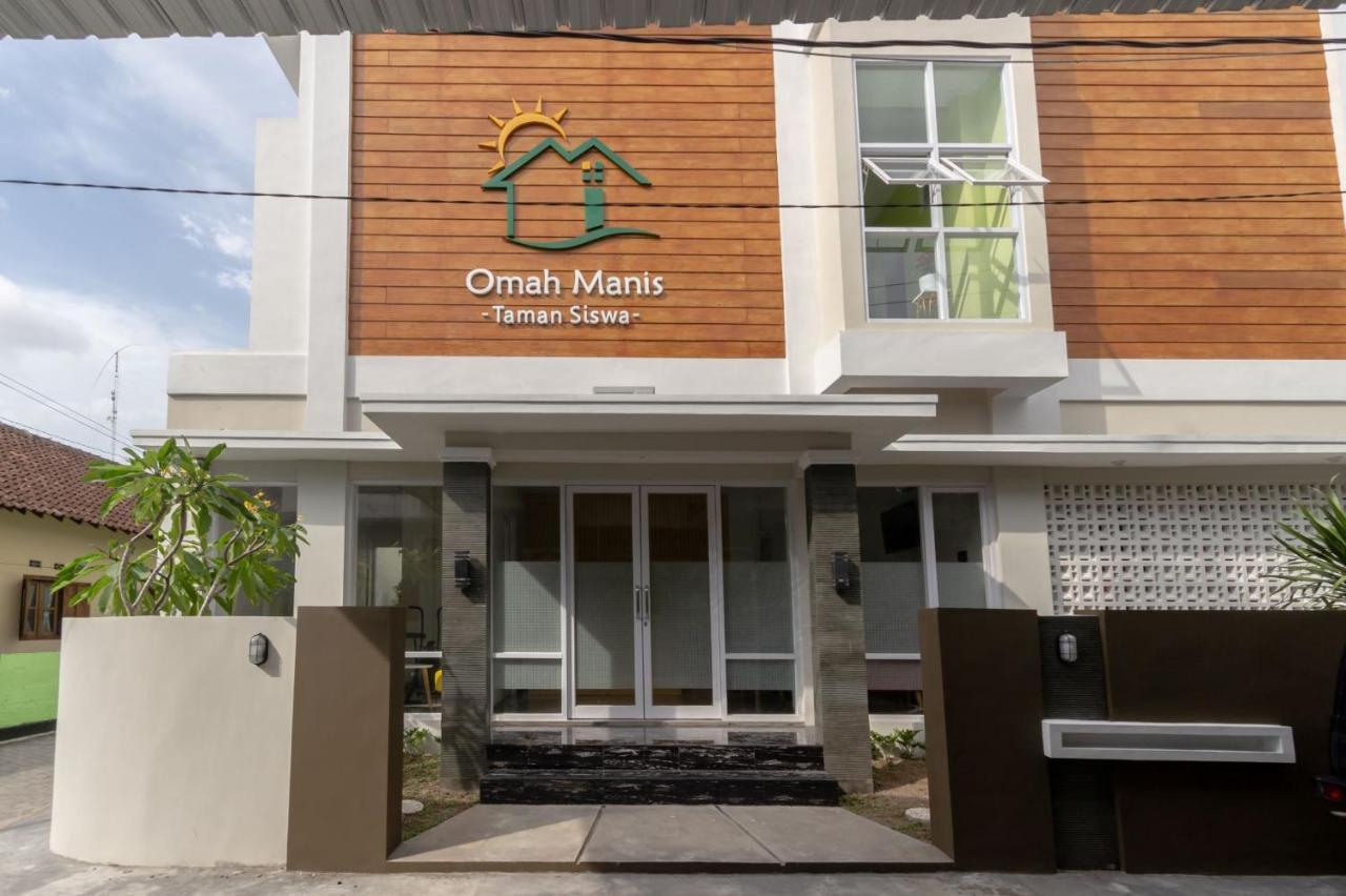 Omah Manis Vandrarhem Yogyakarta Exteriör bild